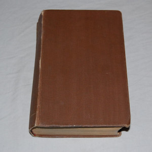 Gaston Renée Punaisen naamion salaisuus